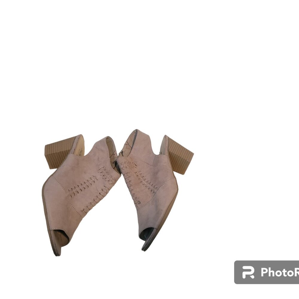 Vintage 7 Eight Peep  Wendi Toe Taupe Booties